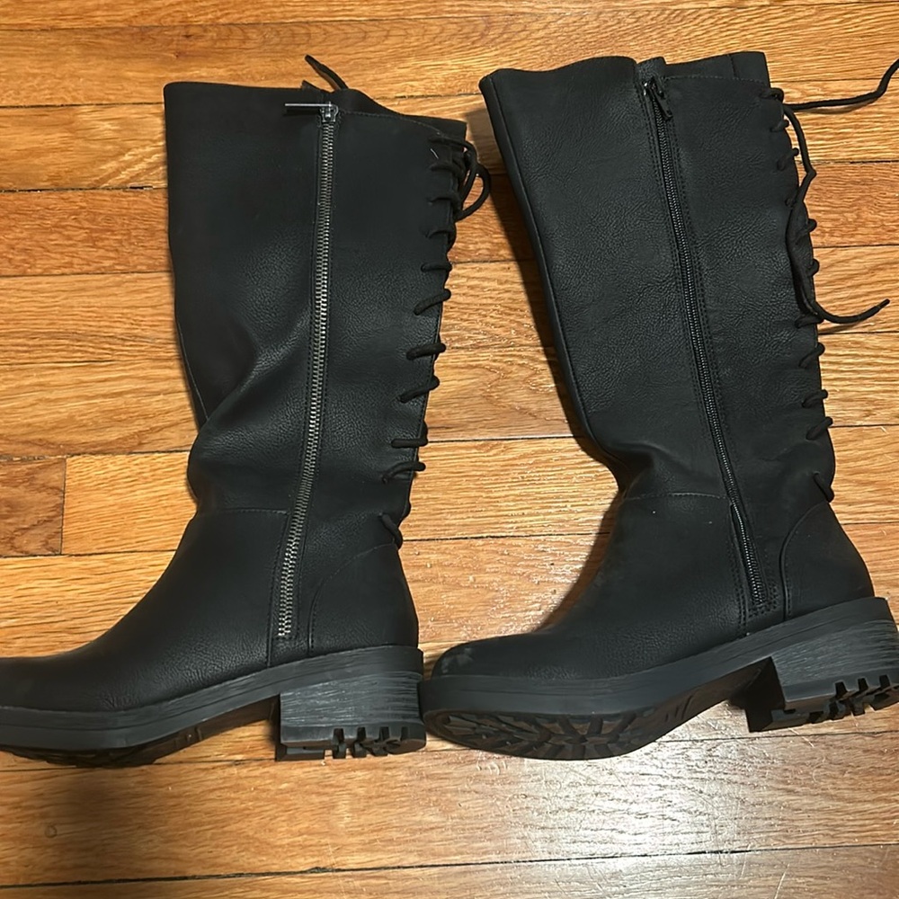 Girls riding boots